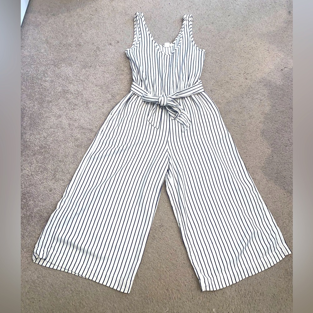 Women’s GAP culotte jumper with belt
